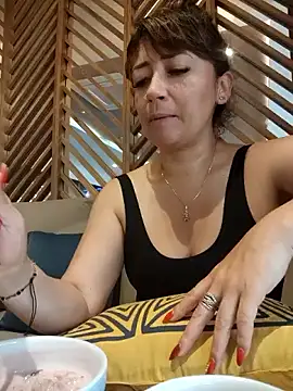 tata laima   online show from 10-02-25, 02:24