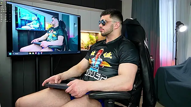 Snapshot of danielkraigforu chatting on 03-09-26, 02:10 danielkraigforu online show from 03-09-26, 02:10