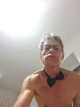 Dandya100xh online show from 12-26-24, 03:27