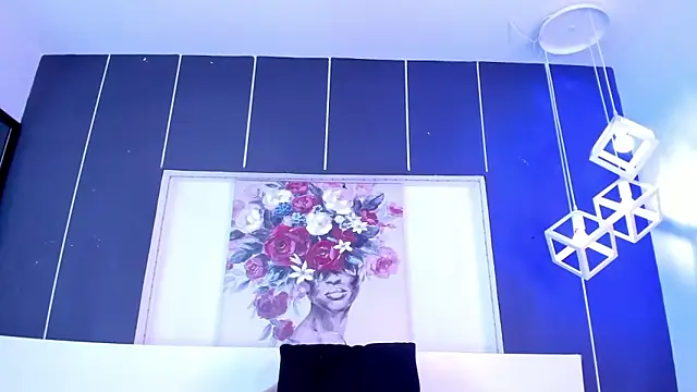 Snapshot of Alexxxholy chatting on 01-31-25, 04:38 Alexxxholy online show from 01-31-25, 04:38