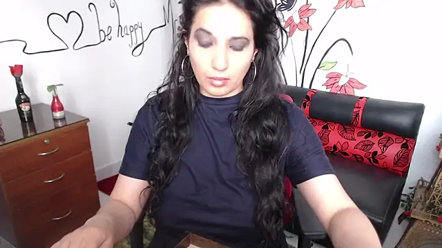 Roxanne Ssummers online show from 01-08-25, 08:18