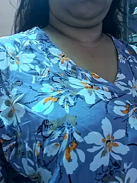 Ravina patil1 online show from 01-20-25, 01:42