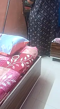 Ravina patil1 online show from 02-25-25, 10:04