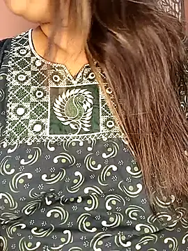 Ravina patil1 online show from 10-14-25, 07:58