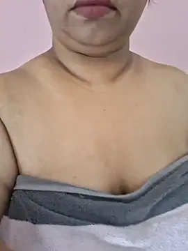 Ravina patil1 online show from 04-23-26, 04:46