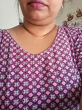 Ravina patil1 online show from 06-07-26, 07:12