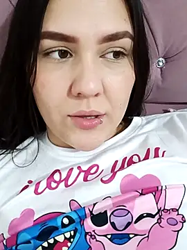 Ariakris online show from 11-21-25, 08:51