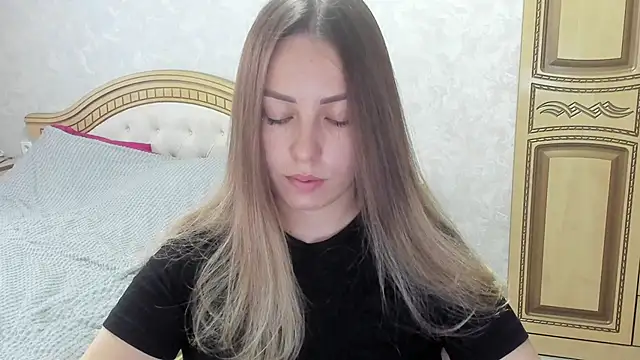 Mia shy1 online show from 11-14-25, 07:07