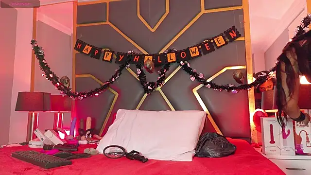 Scarlettt Ass online show from 10-31-25, 12:50