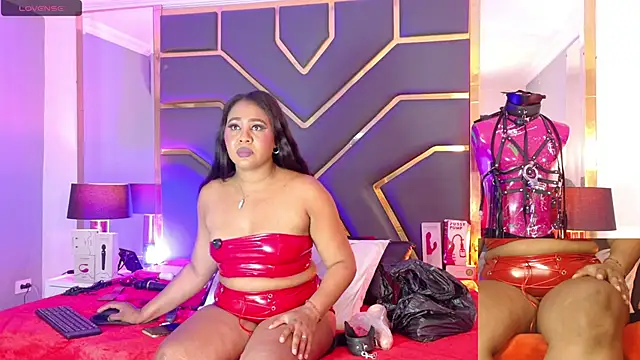 Scarlettt Ass online show from 03-10-26, 12:32