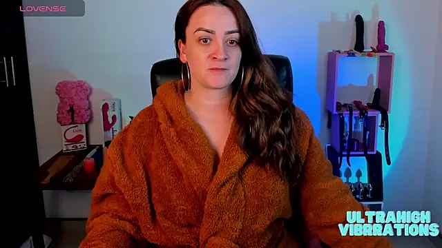 Snapshot of sara_goodgirl13 chatting on 02-13-25, 08:24 sara goodgirl13 online show from 02-13-25, 08:24