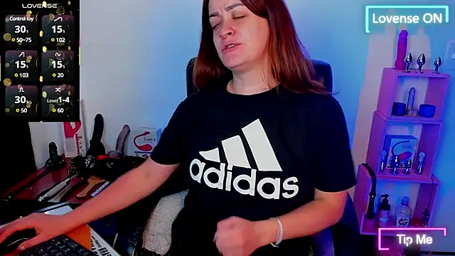 Snapshot of sara_goodgirl13 chatting on 03-02-25, 04:10 sara goodgirl13 online show from 03-02-25, 04:10