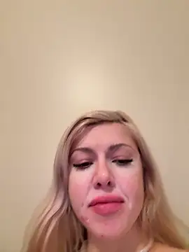 Snapshot of propertyofdaddy chatting on 02-17-25, 07:47 propertyofdaddy online show from 02-17-25, 07:47