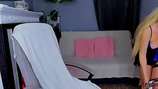 Snapshot of Anny_Jey_ chatting on 01-17-25, 12:20 Anny Jey online show from 01-17-25, 12:20