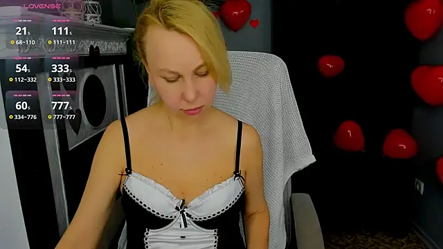 Snapshot of Anny_Jey_ chatting on 02-11-25, 07:16 Anny Jey online show from 02-11-25, 07:16