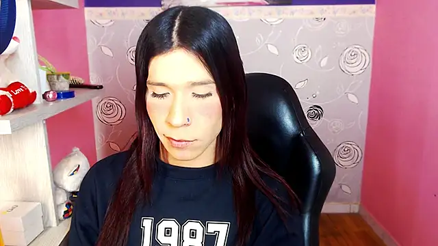 SaraSofia44 online show from 02-06-25, 02:22