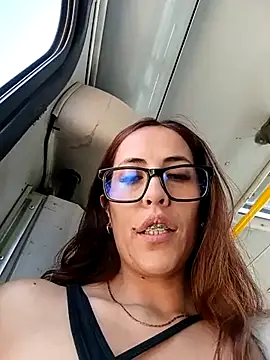 Snapshot of Lena-32 chatting on 02-27-25, 07:15 Lena-32 online show from 02-27-25, 07:15