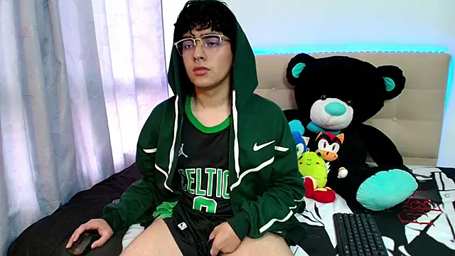  nickconnor01 online show from 12-15-24, 10:04