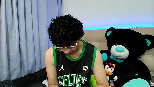  nickconnor01 online show from 12-16-24, 01:10