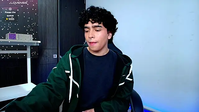  nickconnor01 online show from 01-25-25, 09:14