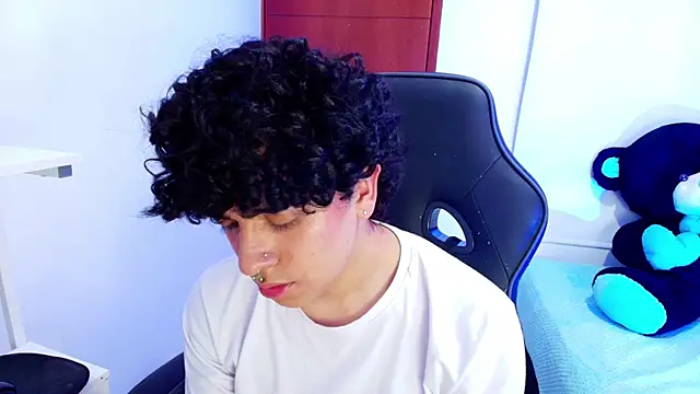  nickconnor01 online show from 03-16-25, 10:42