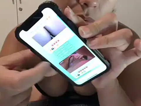 Snapshot of isabellalisa chatting on 02-15-25, 06:33 isabellalisa online show from 02-15-25, 06:33