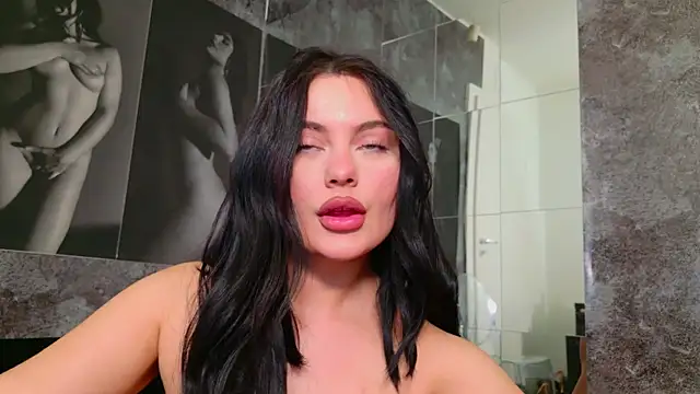 celia chanel online show from 02-03-25, 09:30