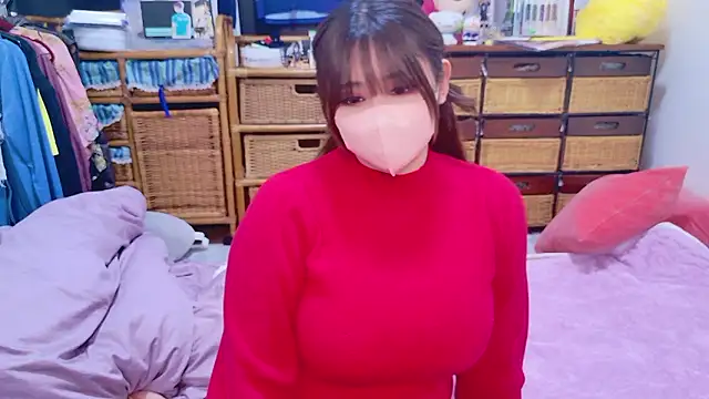 Megu Melon online show from 11-17-25, 02:45