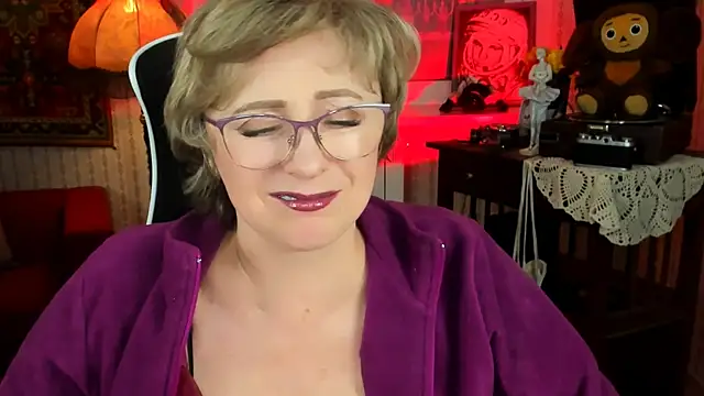 Snapshot of sugar_vivien chatting on 12-18-24, 12:07 sugar vivien online show from 12-18-24, 12:07