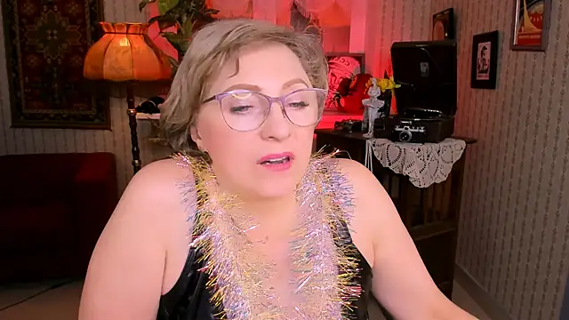 Snapshot of sugar_vivien chatting on 12-26-24, 04:14 sugar vivien online show from 12-26-24, 04:14