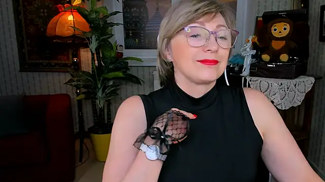 Snapshot of sugar_vivien chatting on 01-08-25, 12:15 sugar vivien online show from 01-08-25, 12:15