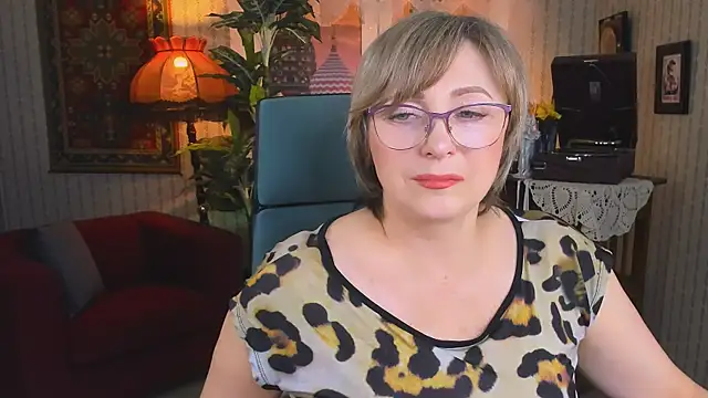 Snapshot of sugar_vivien chatting on 02-05-25, 09:15 sugar vivien online show from 02-05-25, 09:15