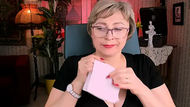 Snapshot of sugar_vivien chatting on 02-20-25, 04:14 sugar vivien online show from 02-20-25, 04:14