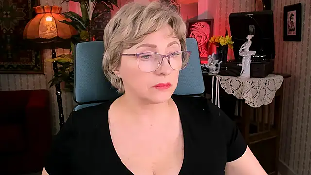 Snapshot of sugar_vivien chatting on 02-20-25, 07:19 sugar vivien online show from 02-20-25, 07:19