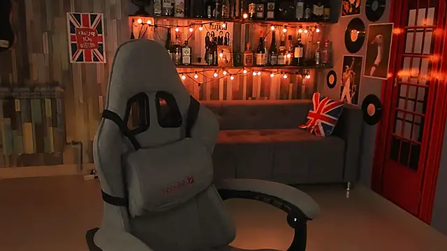 Snapshot of sugar_vivien chatting on 02-23-25, 04:13 sugar vivien online show from 02-23-25, 04:13