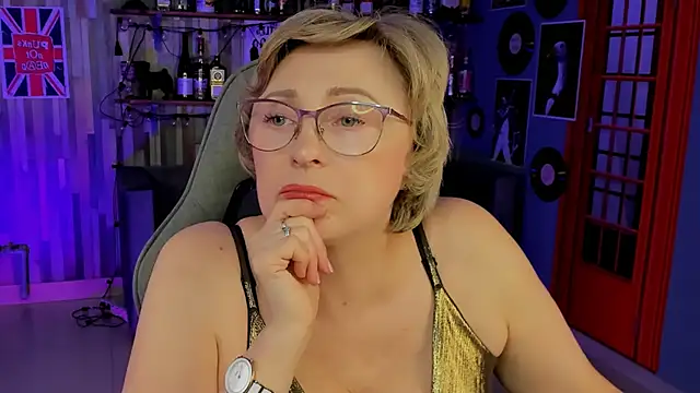 Snapshot of sugar_vivien chatting on 03-14-25, 04:19 sugar vivien online show from 03-14-25, 04:19