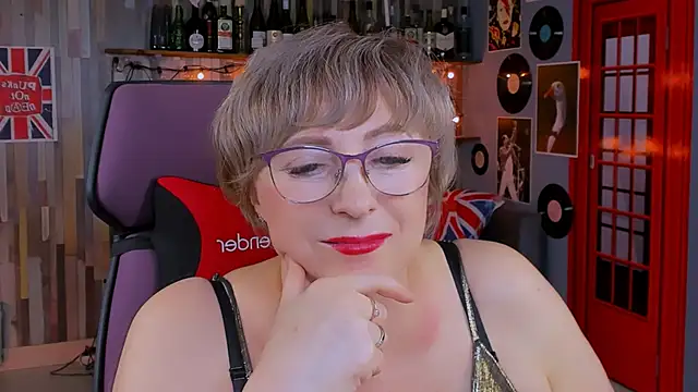 Snapshot of sugar_vivien chatting on 10-12-25, 01:32 sugar vivien online show from 10-12-25, 01:32