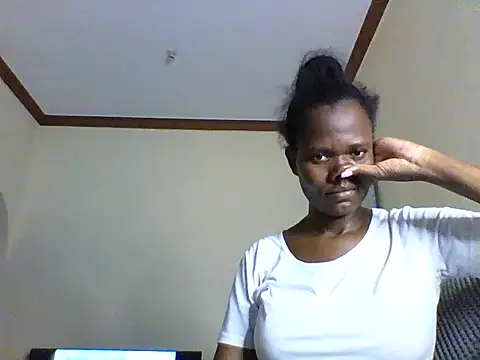 Snapshot of Cute_princcess chatting on 10-06-25, 05:21 Cute princcess online show from 10-06-25, 05:21