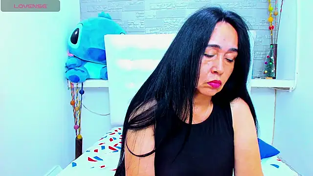 Snapshot of HorniestMilf chatting on 03-13-25, 12:27 HorniestMilf online show from 03-13-25, 12:27