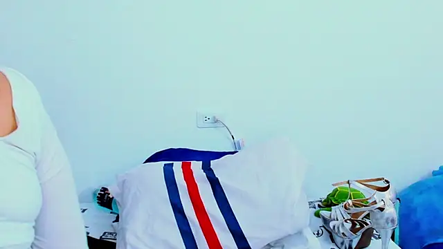 HorniestMilf online show from 03-01-26, 02:57