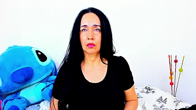 HorniestMilf online show from 06-01-26, 07:26