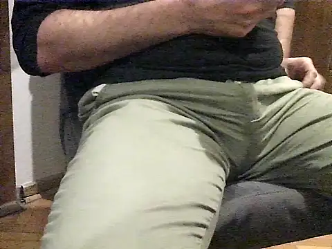 Snapshot of zammazingo chatting on 04-15-26, 06:37 zammazingo online show from 04-15-26, 06:37