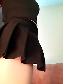 Snapshot of Eyleen_24 chatting on 01-13-25, 12:51 Eyleen 24 online show from 01-13-25, 12:51