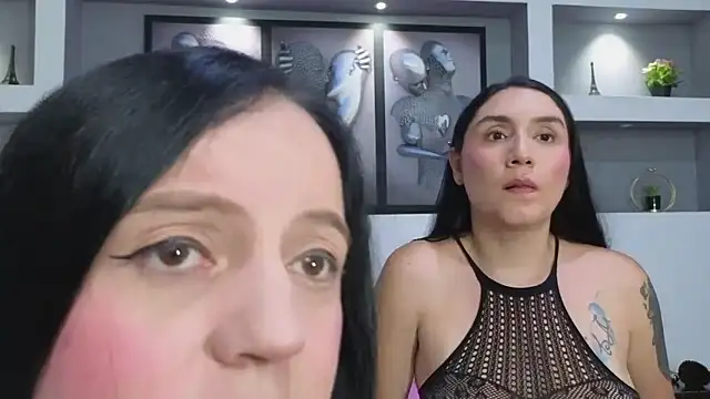 Girls hot 2 online show from 04-23-26, 09:28