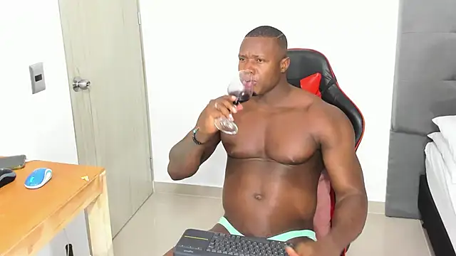 Snapshot of sexy_blackman3606 chatting on 02-03-25, 05:40 sexy blackman3606 online show from 02-03-25, 05:40