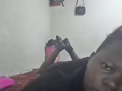 Snapshot of pritty-leila chatting on 03-22-25, 04:45 pritty-leila online show from 03-22-25, 04:45