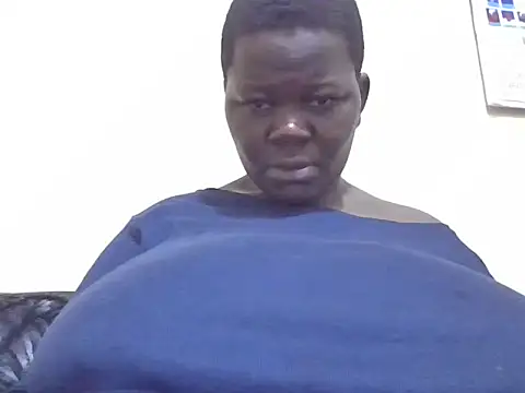 pritty-leila online show from 04-21-26, 11:07