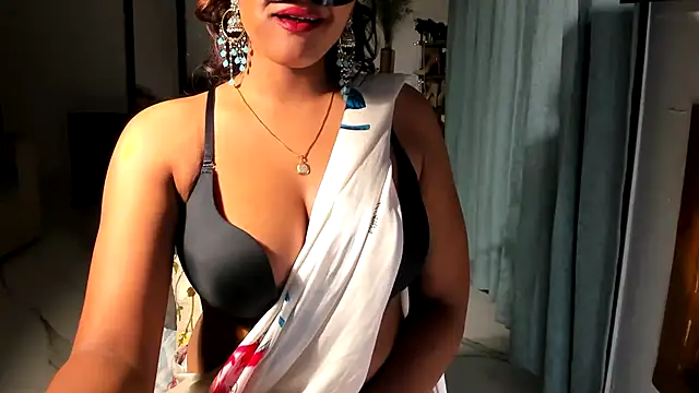 Bad Girl Kayra69 online show from 01-10-26, 09:05