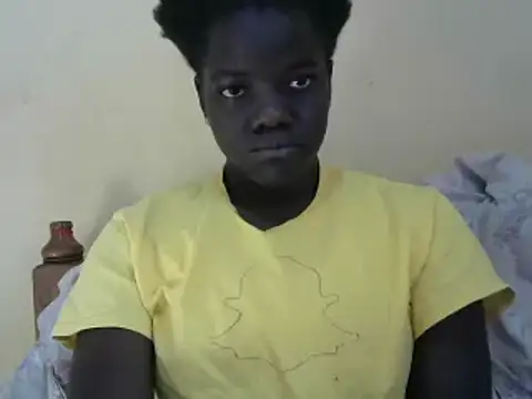 Snapshot of Sweet_chico2 chatting on 12-09-24, 12:40 Sweet chico2 online show from 12-09-24, 12:40