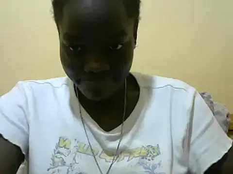 Snapshot of Sweet_chico2 chatting on 12-13-24, 01:59 Sweet chico2 online show from 12-13-24, 01:59